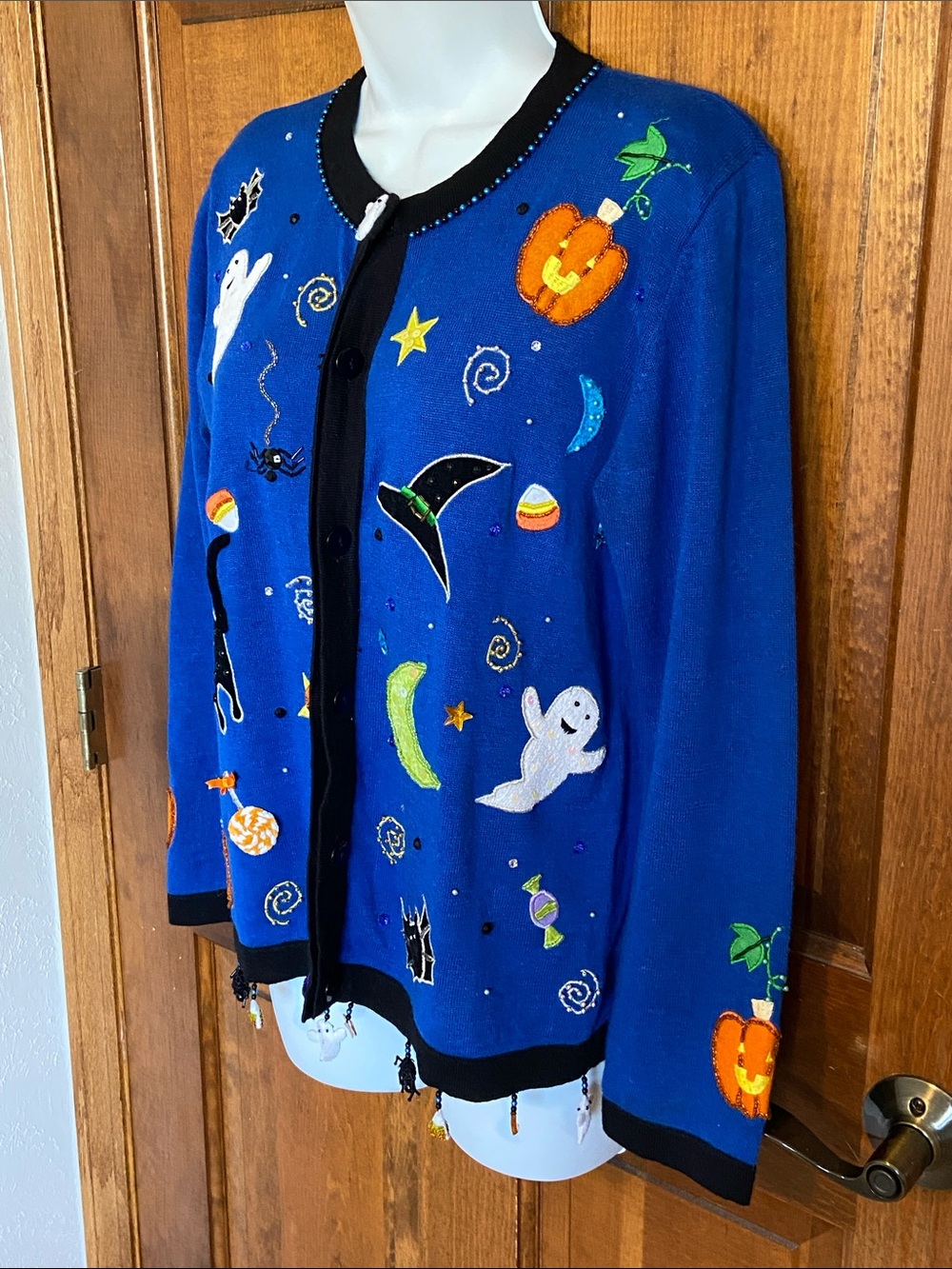 Jack B Quick Halloween Cardigan features Charms Beads patches Size Small - Picture 5 of 15
